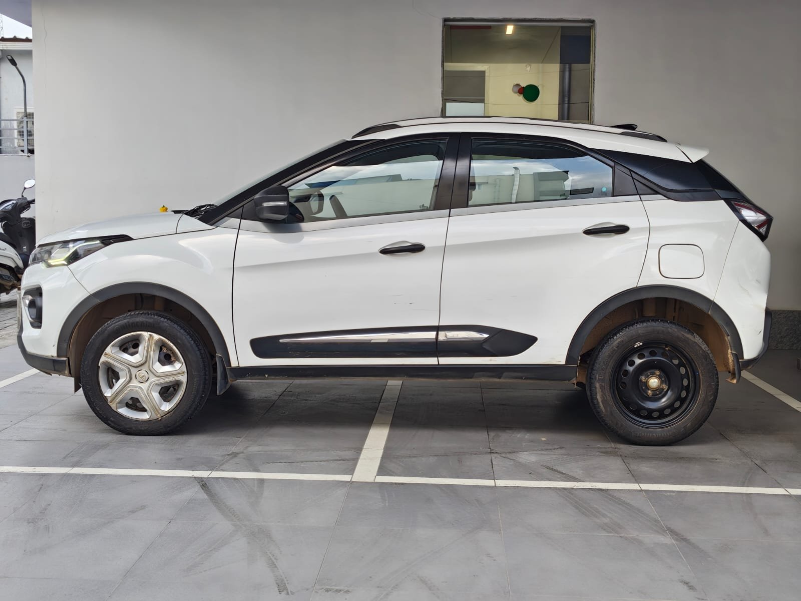 TATA NEXON XM S